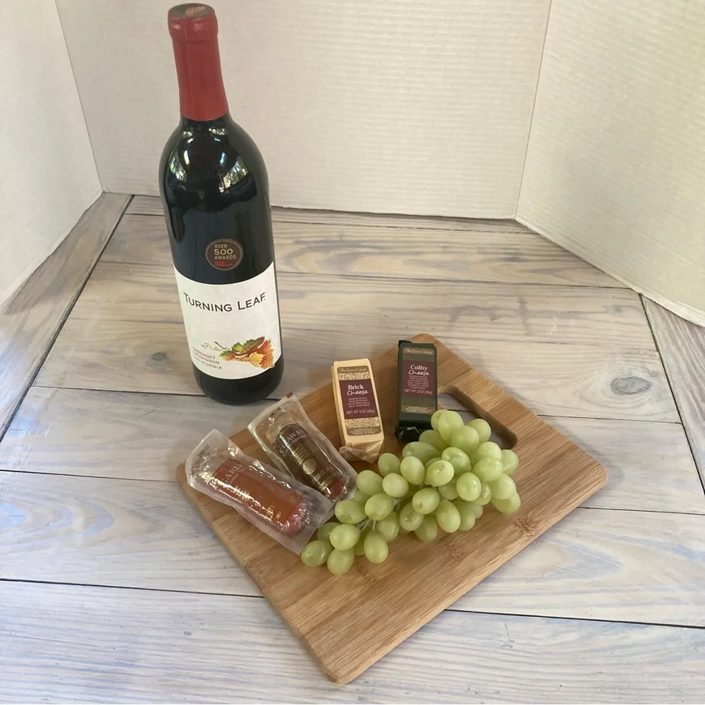 Charcuterie Cutting Square with Handle Serving Board Bamboo 10 x 8 x 0.5 inches
